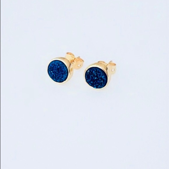 🆕 24K Gold Dainty Blue Drusy Stud Earrings - Picture 3 of 5